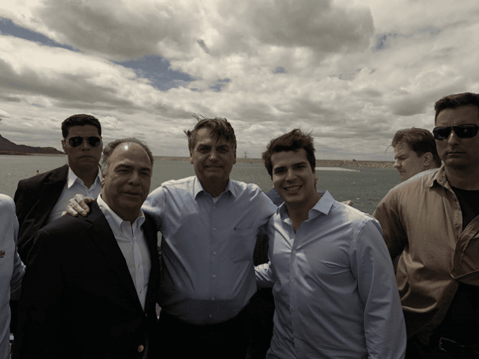 bolsonaro-com-FBC-e-antonio-coelho-1