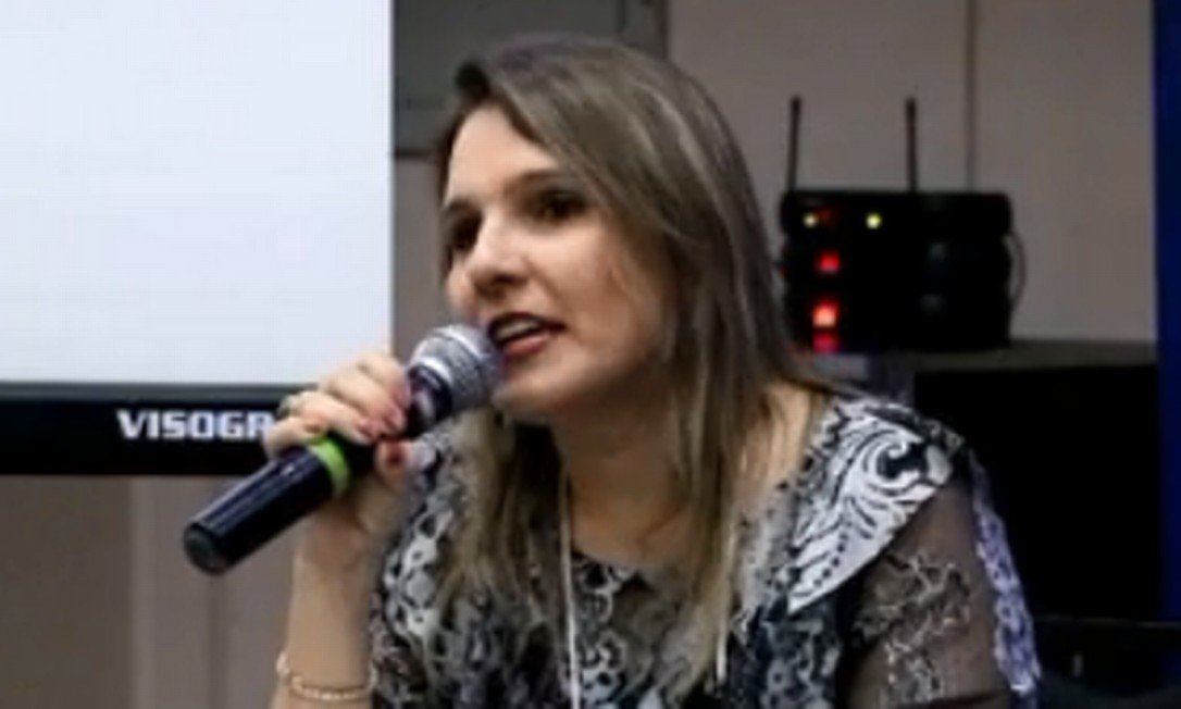 xpatriciacunha.png.pagespeed.ic.9rU583MlsC