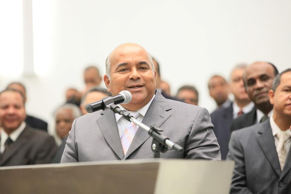 pastor