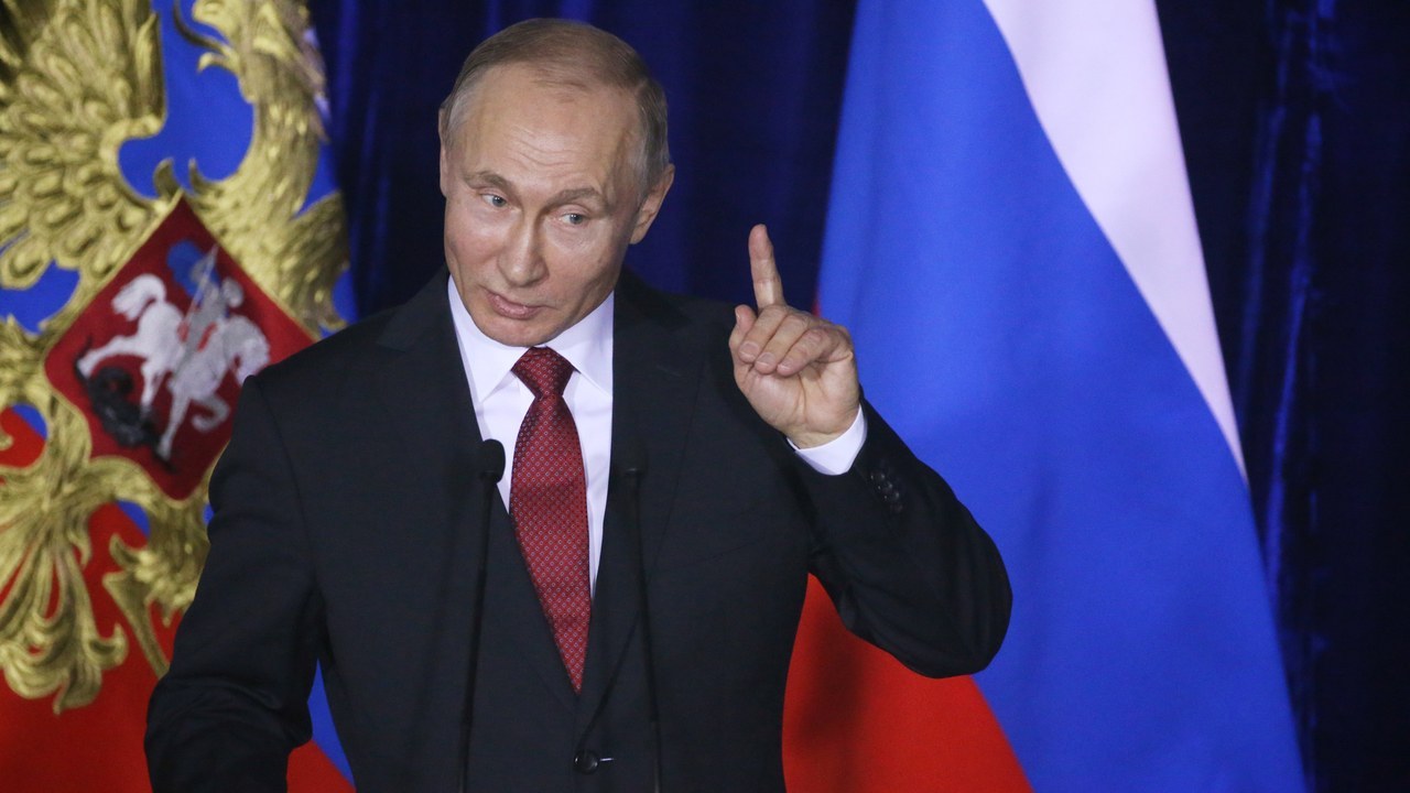 Vladimir-Putin-alerta-para-corrida-armamentista-
