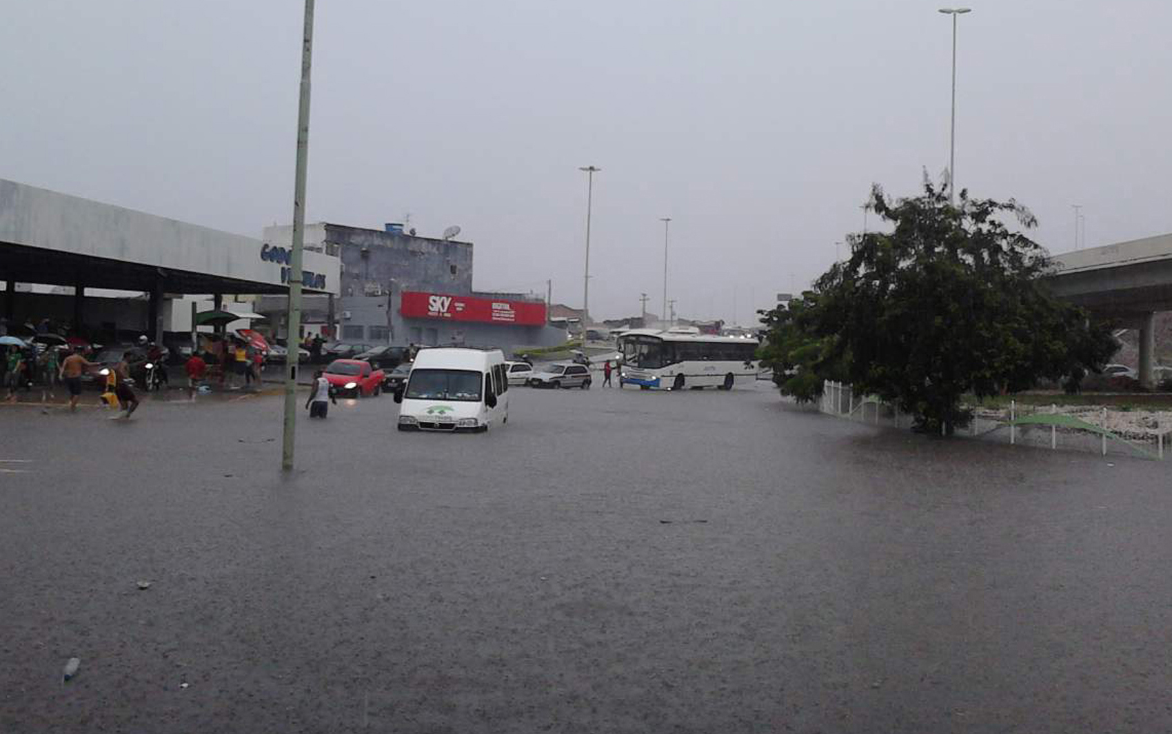 alagamento_viaduto_barranqueiro_petrolina