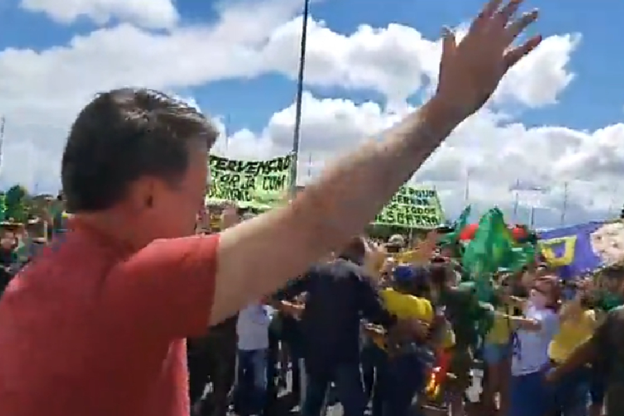bolsonaro- 20-04