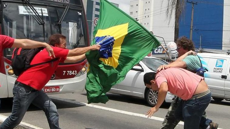 esquerdavioenta