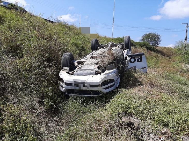 viatura capota em bezerro
