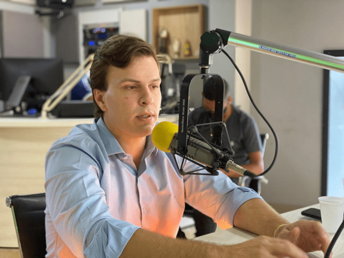 Miguel-Coelho programa de radio