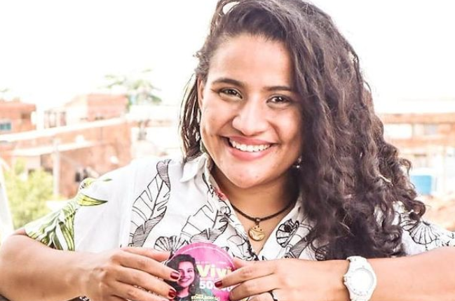 Vivi-Reis-649x430