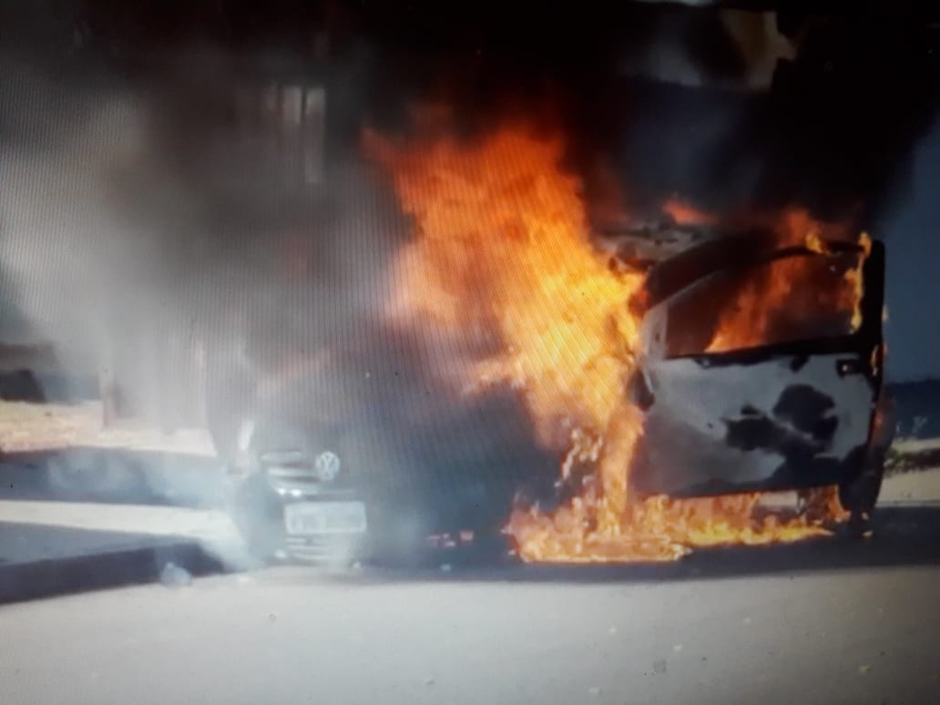 fogo carro