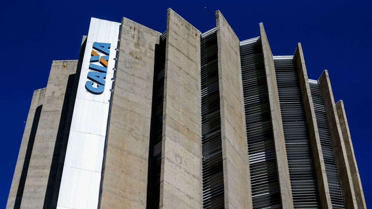 caixa predio fachada