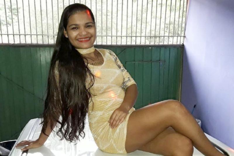 PT-lanca-atriz-porno-como-pre-candidata-a-deputada-estadual