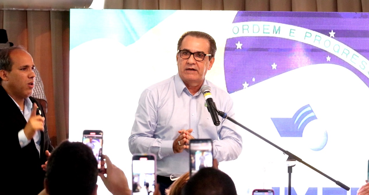 SILAS-MALAFAIA no recife