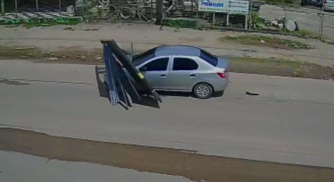 motel carro homem foge