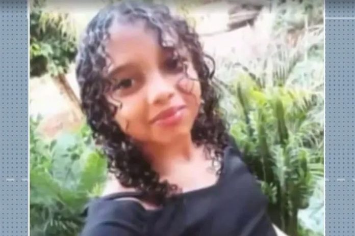 menina de 12 anos