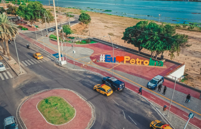 EU AMO PETROLINA -PE