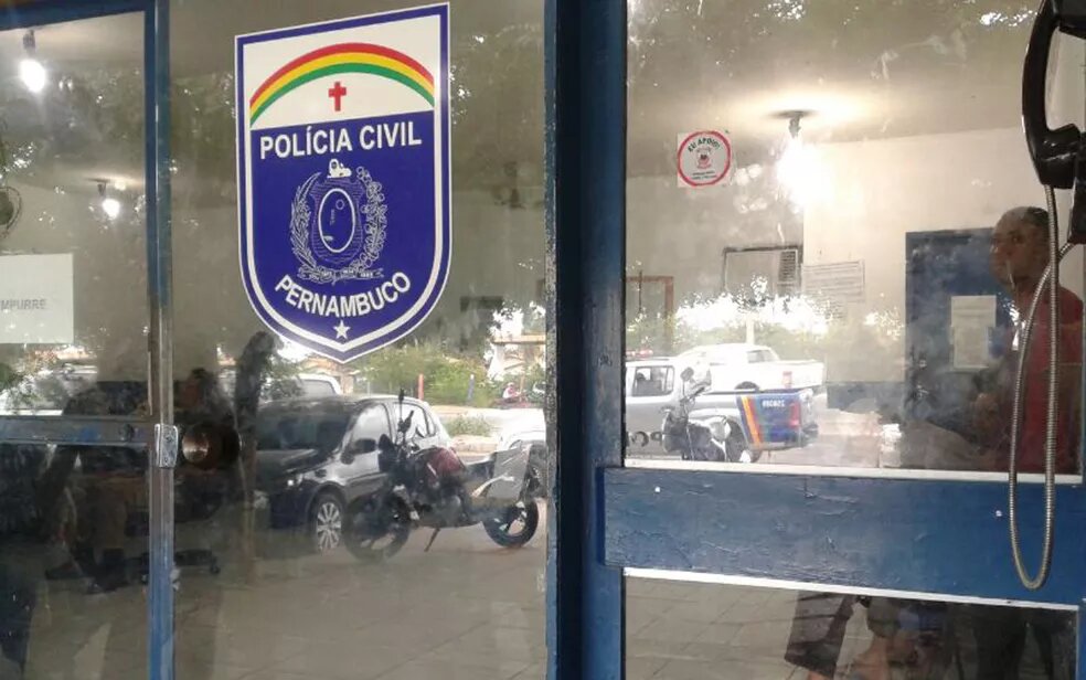 delegacia PETROLINA 23
