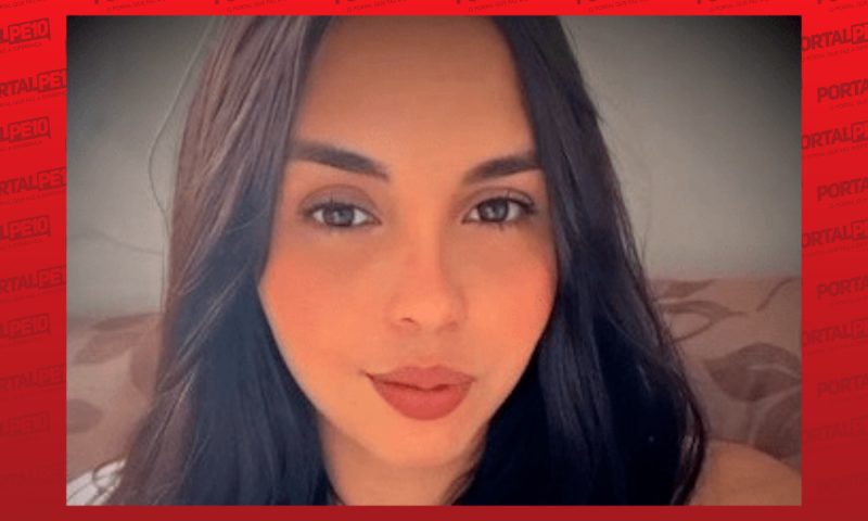 sabrina victoria fundo-vermelho.00_00_02_10.Quadro001-1-800x480